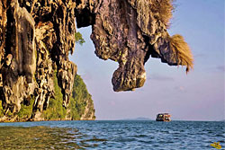 Falaises calcaires de Phang Nga Baie