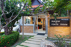 Bangtao Kanita house entrance - Phuket