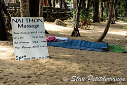 Massage sur la plage