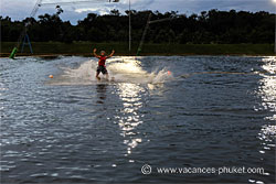 Ski nautique et wakeboard à Phuket